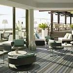Fairmont Otel