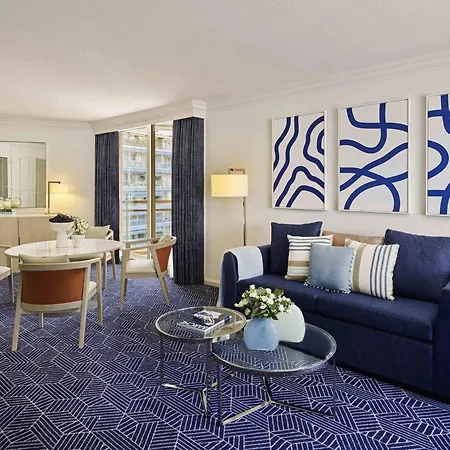 Fairmont 4*