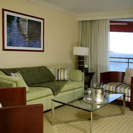 Fairmont Hotel 4*