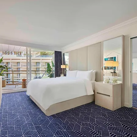 Fairmont 4*