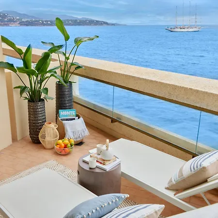 Fairmont Hotel 4*
